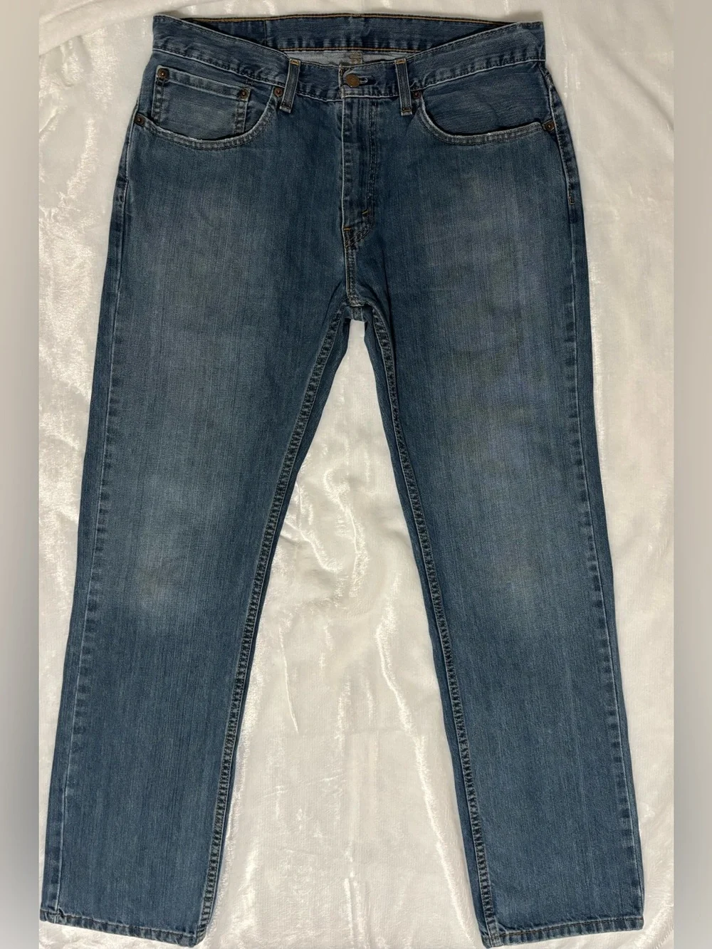 Men's LEVI #559 mid-wash blue denim jeans 34x34  GUC